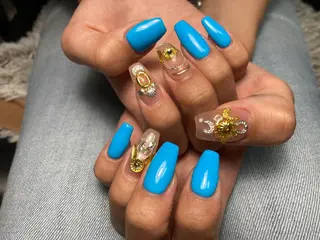 セミロング ネイル ✴︎ Delightのネイルデザイン