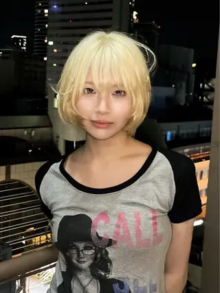 ショート カラー 鹿島 千聖のヘアスタイル