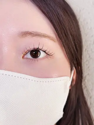 マツエク・マツパ SALON VILLAGE所属・cherien 梅津のマツエク・マツパデザイン