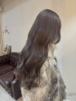 ロング YUKI 🌕 «ダブルカラー»のヘアスタイル