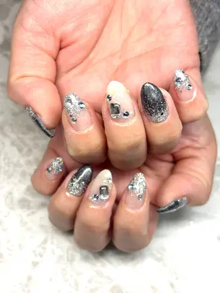 ネイル ネイリスト ゆうきのネイルデザイン