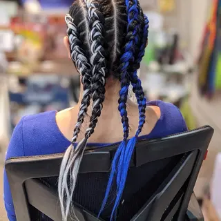 セミロング ヘアアレンジ scamp ★のヘアスタイル