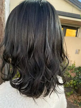 ミディアム カラー ami🍑艶カラー/ 髪質改善/透明感のヘアスタイル