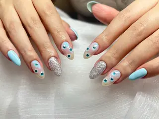 ネイル Ui_Amor (パラジェル)のネイルデザイン