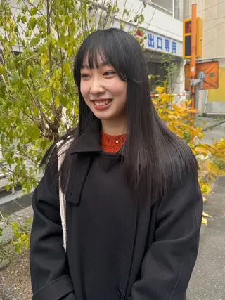 ロング ofF élua所属・もりしま あやかのヘアスタイル