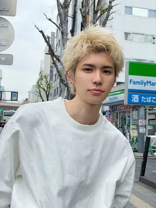 ショート カラー パーマ メンズ ｳﾙﾌ/ｾﾝﾀ- ﾊﾟｰﾄ【ﾅﾅﾐ】のヘアスタイル