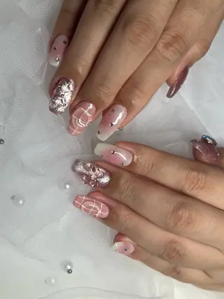 ネイル 鮎川 沙希のネイルデザイン