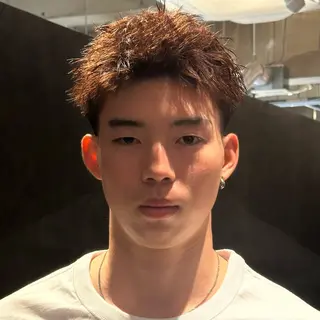 ミディアム カラー パーマ メンズ 金山駅前メンズカット モデル募集 青島永透のヘアスタイル