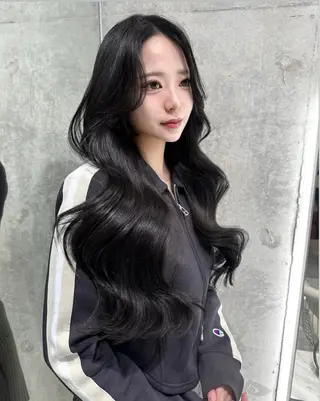 ロング カラー ♡Yoshino♡ 色っぽトレンドヘアのヘアスタイル