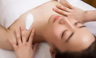 beauty salon moana所属・Moana ハイパーナイフ専門のエステ・リラクイメージ