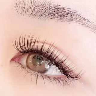 マツエク・マツパ アイラッシュサロンSerina池袋西口店所属・ayaka 🤍のマツエク・マツパデザイン