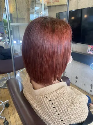 ミディアム 百瀬 なつ美のヘアスタイル