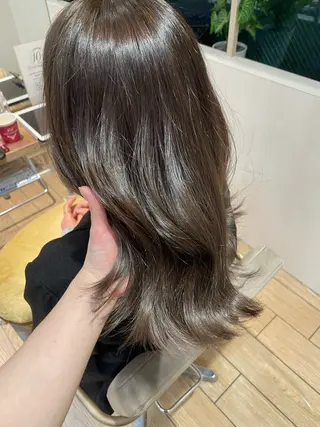 ミディアム AFLOAT D’L所属・カットモデル募集‎ / 角本 藍のヘアスタイル