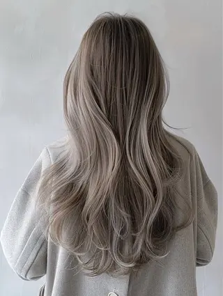 カラー ブリーチなしWカラー 縮毛矯正・清水天空のヘアスタイル