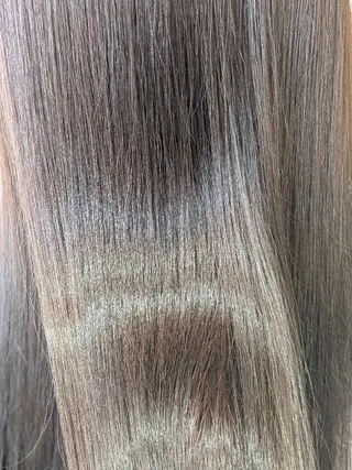 ミディアム 宮内 陽菜のヘアスタイル