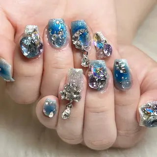 ネイル 🐠🪸 Karen🫧のネイルデザイン