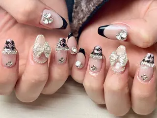 ネイル Queennail 北堀江Yumiのネイルデザイン