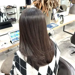 セミロング ピンク・ラベンダー 艶カラー🍁かえでのヘアスタイル