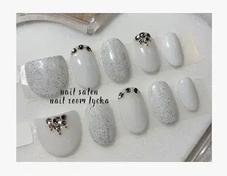 ネイル ﾈｲﾙﾙｰﾑﾘｯｶ 𝐦𝐚𝐲𝐮のネイルデザイン