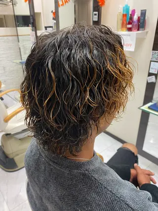 パーマ メンズ 🌴パーマオタク🌴 長谷川　諒佑🌈のヘアスタイル