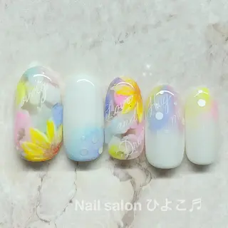 ネイル Nail salon ひよこ♬のネイルデザイン