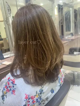 セミロング カラー Dears 香芝店所属・関 優希のヘアスタイル