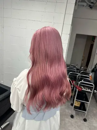 ロング カットカラー🩷 五島桜樫のヘアスタイル