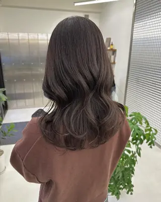 セミロング カラー 表参道/赤み無し 透明感 colorのヘアスタイル