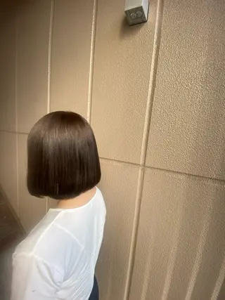 ショート 銀座⚜️【脱白髪染め 美髪矯正】トグチのヘアスタイル