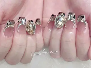 ミディアム Quick Sukarupu 高田馬場店所属・Quick Sukarupuのネイルデザイン