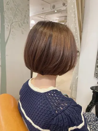 ショート カラー Of　HAIR所属・外山 なつ美のヘアスタイル