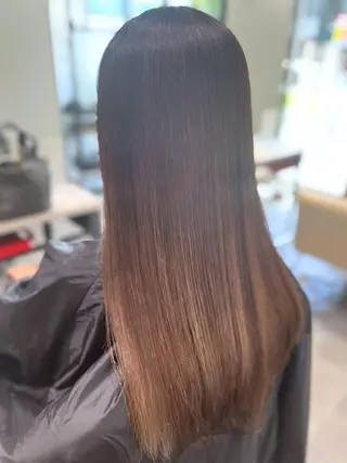 ロング カラー ヘアケアサロン MAIN[メイン]のヘアスタイル