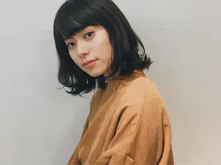 ミディアム 高森 真凜のヘアスタイル