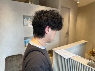 ショート 艶レイヤー🍊 加藤隆也のヘアスタイル