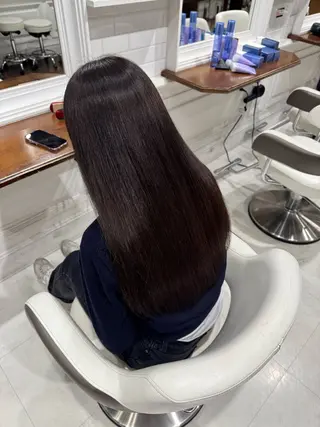 カラー 大谷 静瑠のヘアスタイル