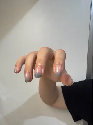 ネイル 安藤 奈知のネイルデザイン