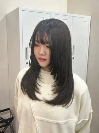 ロング MIDORI🎀 透明感/ベージュのヘアスタイル