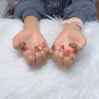 ネイル Nailsalon Lightsのネイルデザイン