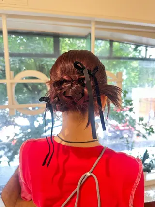 ロング カラー ヘアアレンジ タイトボブ個性派カラ ーAKANEのヘアスタイル