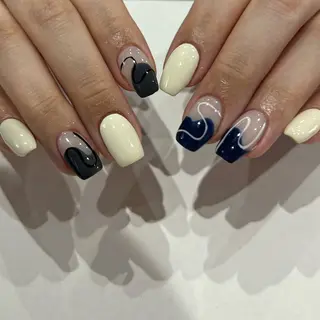 ネイル scré as Ételのネイルデザイン