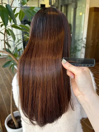 ミディアム パーマ 西 優衣奈のヘアスタイル