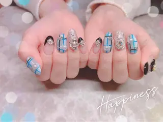 ネイル Piacere所属・Piacere 絵美のネイルデザイン