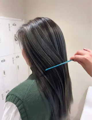 ロング カラー 赤み消しカラー🌱 YUZUKI🫧のヘアスタイル