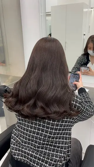 セミロング カラー ヘアアレンジ 透明感ラベンダー💗 SHOのヘアスタイル