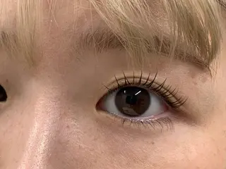 マツエク・マツパ メンズ眉毛サロン THE 3rd HAIR メンズアイブロウ船橋店【眉毛パーマ／まつげパーマ】所属・rei .の眉毛・アイブロウイメージ