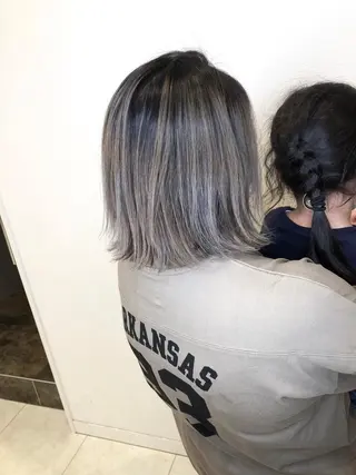 ショート カラー 海外風レイヤーカット 👑店長　平松　由のヘアスタイル