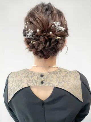 ヘアアレンジ ミディアム/顔周り/ ベージュ🌼mayuのヘアスタイル