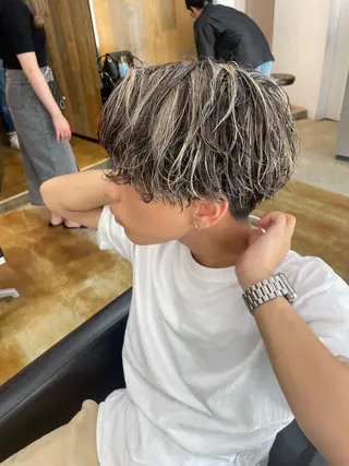 カラー パーマ メンズ GOTODAYシェアサロン梅田店所属・まな カラー、メンズパーマのヘアスタイル