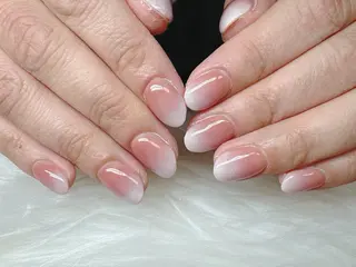 ネイル ECLAT エクラ所属・寺山 千鶴のネイルデザイン