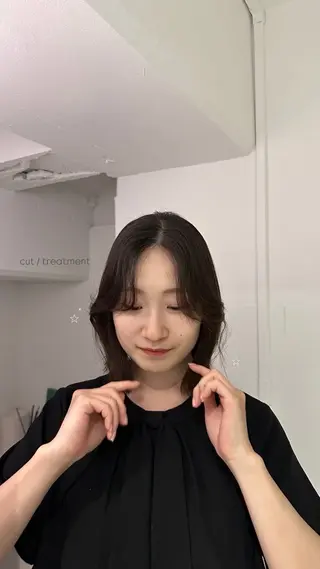 ショート カラー Lomalia Rukaのヘアスタイル